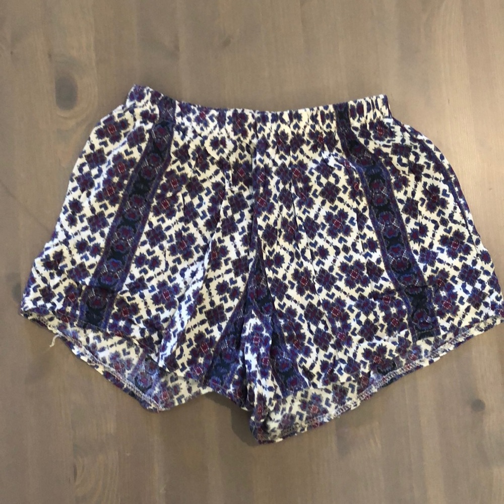 Brandy Melville floral cotton shorts